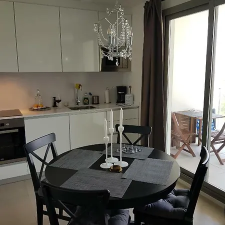 Apartment First Line Cozy With Sea View *